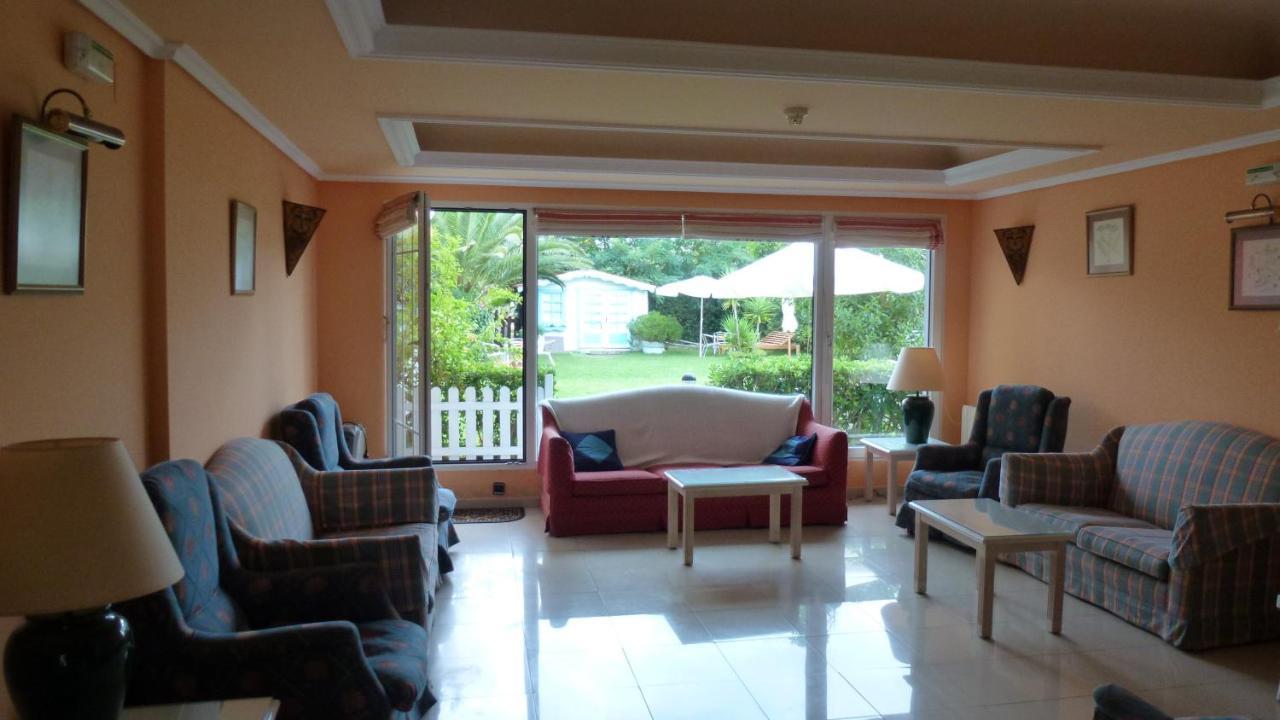 Hotel Pineda Playa Noja Εξωτερικό φωτογραφία